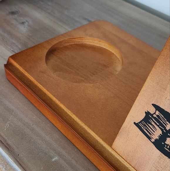 📚 Wooden Book Stand with Glass Holder – Owl Design, NEW, Reader’s Décor - Picture 5 of 16